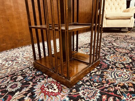 Klassiek-Engels-Antiek-Oud-Mahonie-Roterende-Boekenmolen