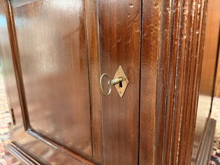 Ondiep-Klassiek-Engels-Antiek-Oud-Chesterfield-Bureau-Desk-Met-Groen-Lederen-Inleg-11