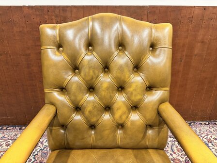 Klassiek-Engels-Antiek-Oud-Chesterfield-Bureaustoel-President-Chair-Geel-Leder