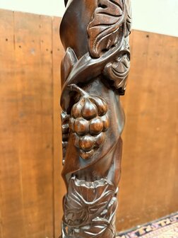 Klassiek-Engels-Antiek-Oud-Chesterfield-Pied-de-stalle-plantenstandaard