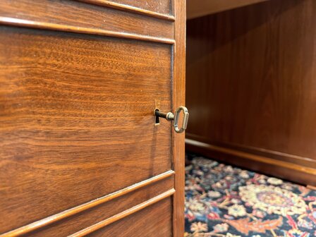 Engels-Antiek-Klassiek-Oud-Chesterfield-Bureau-Desk-Mahoniehout-met-Groen-Lederen-Inleg