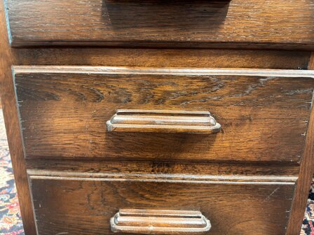 Antiek-Engels-Klassiek-Oud-Chesterfield-Eikenhout-Bureau-Desk-met-Groen-Lederen-Inleg