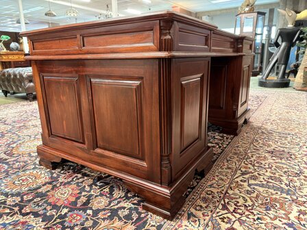 Oud-Antiek-Engels-Klassiek-Chesterfield-Bureau-Desk-Mahoniehout-met-Groen-Leder