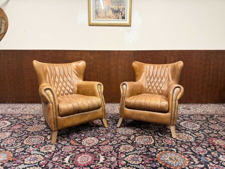 Klassiek-Engels-Oud-Antiek-Chesterfeld-Schaapslederen-Schaaps-Leder-Fauteuil-Aviator-Chair-Model