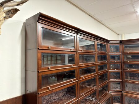 Klassiek-Engels-Antiek-Oud-Chesterfield-Globe-Wernicke-Stijl-Boekenkast-Bibliotheekkast-Hoekkast