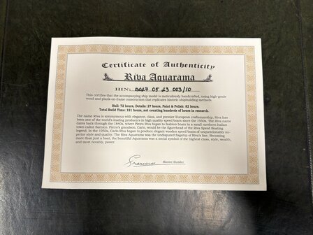 Schaalmodel-Modelboot-Riva-Aquarama-Met-Certificaat-18