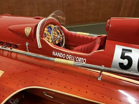 Schaalmodel-Modelboot-Ferarri-Hydroplane-Met-Certificaat-13