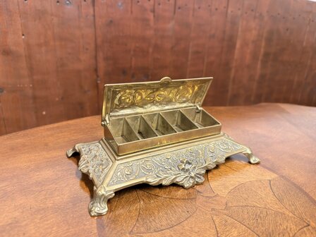 Klassiek-Engels-Antiek-Oud-Messing-Inktstel-met-Briefhouder-en-Postzegel-Kist