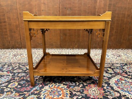 Klassiek-Italiaans-Antiek-Oud-Bijzettafeltje-Bijzettafel-met-Dienblad