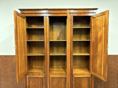 Klassiek-Italiaans-Antiek-Oud-Assi-D'asolo-Boekenkast-Kast