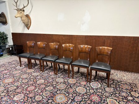 Klassiek-Engels-Antiek-Oud-Chesterfield-Set-Stoelen-Eetkamerstoelen-Stoel