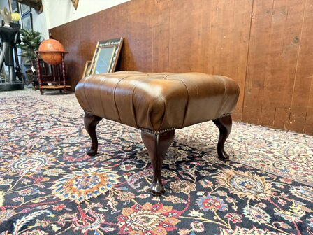 Klassiek-Engels-Antiek-Oud-Chesterfield-Hocker-Poef-Ottoman-Bruin-Leder