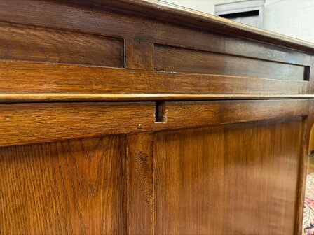 Klassiek-Engels-Antiek-Oud-Chesterfield-Eikenhout-Eichholtz-Bureau-Desk-Parnerdesk