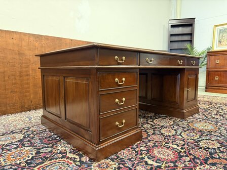 Klassiek-Oud-Antiek-Engels-Chesterfield-Vintage-Bureau-Bureel-Desk-Partnerdesk-Mahonie-Groen-Leder-4