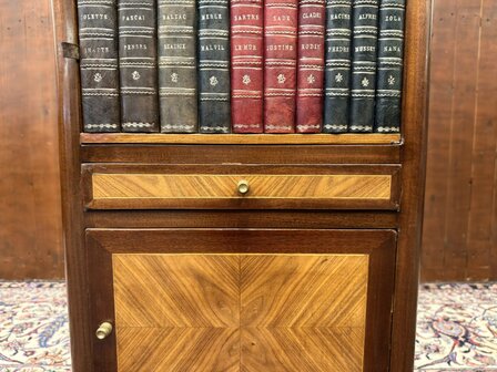 Klassiek-Engels-Antiek-Oud-Chesterfield-Vintage-Set-Nachtkast-Nachtkastjes-met-Inlegwerk-marqueterie