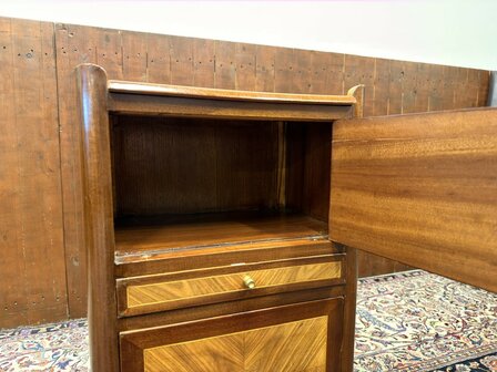 Klassiek-Engels-Antiek-Oud-Chesterfield-Vintage-Set-Nachtkast-Nachtkastjes-met-Inlegwerk-marqueterie