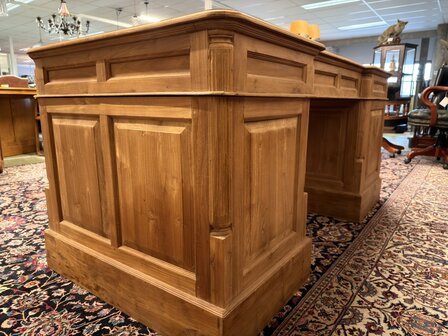 Klassiek-Engels-Antiek-Oud-Chesterfield-Vintage-Bureau-Desk-Teakhout-met-Bruin-Leder-Ingelegd