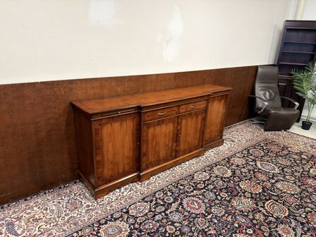 Klassiek-Engels-Antiek-Oud-Chesterfield-Vintage-Art-Deco-Dressoir-Kantoorkast-Kast-Kersenhout