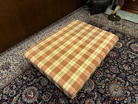 Klassiek-Oud-Antiek-Engels-Antiek-Vintage-Chesterfield-Gestoffeerde-Hocker-Salontafel