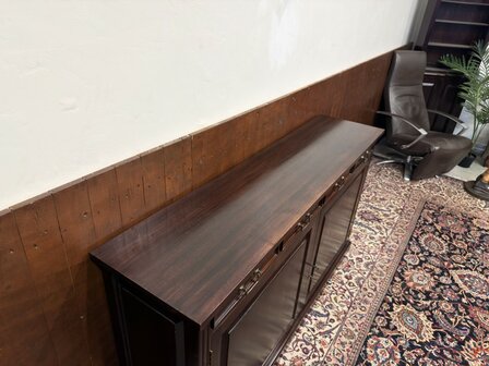 Klassiek-Oud-Antiek-Engels-Antiek-Vintage-Chesterfield-Kantoorkast-Dressoir