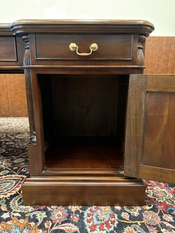 Klassiek-Oud-Antiek-Engels-Antiek-Vintage-Chesterfield-Bureau-Desk-Partnerdesk-Groen-Leder