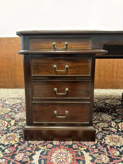 Klassiek-Oud-Antiek-Engels-Antiek-Vintage-Chesterfield-Bureau-Desk-Partnerdesk-Bruin-Leder