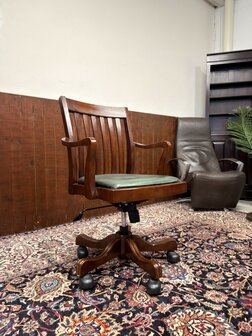 Klassiek-Antiek-Oud-Chesterfield-Engels-Vintage-Bureaustoel-Stoel-President-Chair