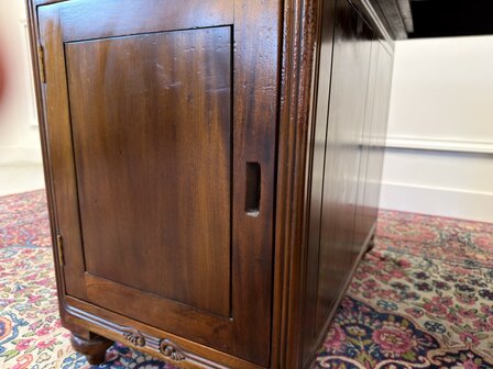 Klassiek-Engels-Oud-Antiek-Vintage-Chesterfield-Mahonie-Bureau-Desk-Zwart-Leder