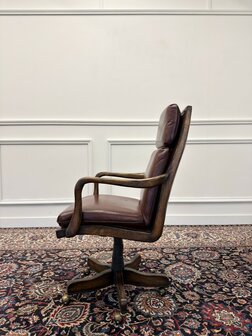 Klassiek-Engels-Antiek-Oud-Chesterfield-Vintage-Bureaustoel-President-Chair-Bordeaux-Leder