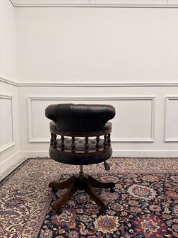 Klassiek-Engels-Antiek-Oud-Chesterfield-Vintage-Bureaustoel-President-Chair-Oxblood-Rood-Leder