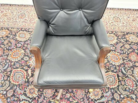 Klassiek-Engels-Antiek-Oud-Vintage-Chesterfield-Bureaustoel-President-Chair-Zwart-Leder