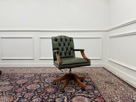 Klassiek-Engels-Antiek-Oud-Vintage-Chesterfield-Groene-Bureaustoel-President-Chair
