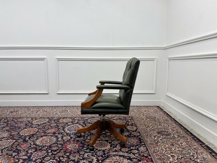 Klassiek-Engels-Antiek-Oud-Vintage-Chesterfield-Groene-Bureaustoel-President-Chair