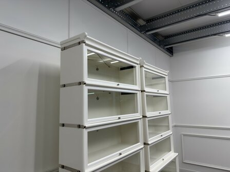 Klassiek-Antiek-Engels-Oud-Chesterfield-Originele-Globe-Wernicke-Boekenkast-Bibliotheekkast-Kast-Wit