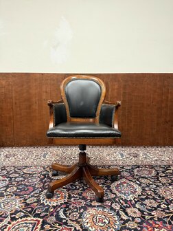 Klassiek-Oud-Antiek-Italiaans-Chesterfield-Vintage-Bureaustoel-Captian-Chair-Zwart-Leder