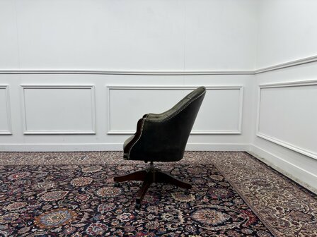 Klassiek-Antiek-Oud-Engels-Chesterfield-Vintage-Bureaustoel-Director-Chair-Olijfgroen-Leder