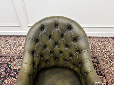 Klassiek-Antiek-Oud-Engels-Chesterfield-Vintage-Bureaustoel-Director-Chair-Olijfgroen-Leder