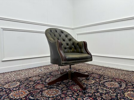 Klassiek-Antiek-Oud-Engels-Chesterfield-Vintage-Bureaustoel-Director-Chair-Olijfgroen-Leder