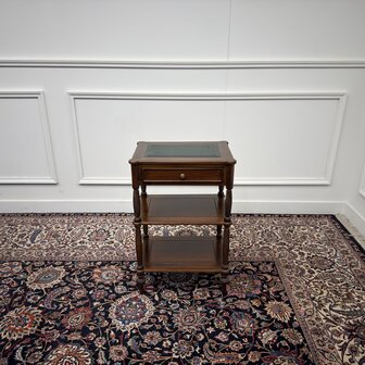 Klassiek-Oud-Antiek-Engels-Chesterfield-Vintage-Sidetable-Side-Table-Bijzettafel