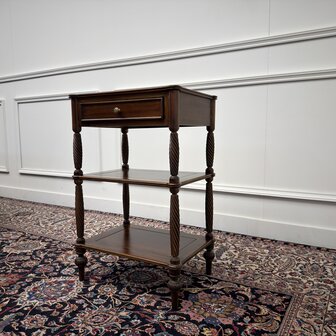 Klassiek-Oud-Antiek-Engels-Chesterfield-Vintage-Sidetable-Side-Table-Bijzettafel