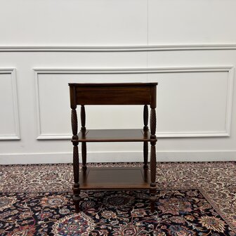 Klassiek-Oud-Antiek-Engels-Chesterfield-Vintage-Sidetable-Side-Table-Bijzettafel