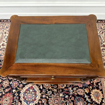 Klassiek-Oud-Antiek-Engels-Chesterfield-Vintage-Sidetable-Side-Table-Bijzettafel