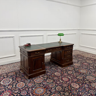 Klassiek-Engels-Oud-Antiek-Vintage-Chesterfield-Bureau-Desk-Groen-Leder