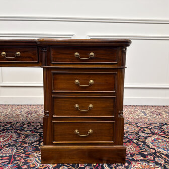 Klassiek-Engels-Oud-Antiek-Vintage-Chesterfield-Bureau-Desk-Groen-Leder
