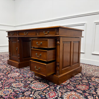Klassiek-Engels-Antiek-Oud-Vintage-Chesterfield-Bureau-Desk-Bruin-Leder