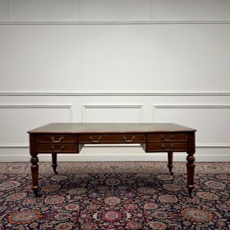 Klassiek-Engels-Antiek-Oud-Vintage-Chesterfield-Bureau-Desk-Schrijftafel-Groen-Leder
