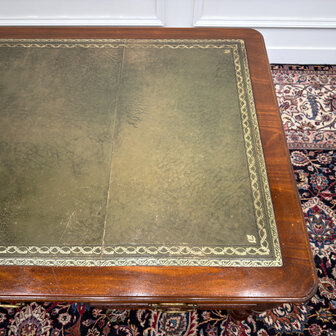 Klassiek-Engels-Antiek-Oud-Vintage-Chesterfield-Bureau-Desk-Schrijftafel-Groen-Leder