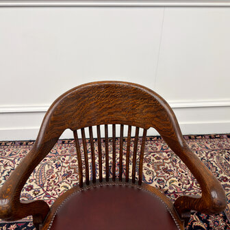 Klassiek-Antiek-Engels-Oud-Vintage-Chesterfield-Bureaustoel-Captain-Chair
