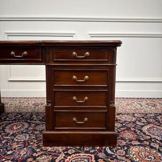Klassiek-Antiek-Engels-Oud-Vintage-Chesterfield-Bureau-Desk-Groen-Leder