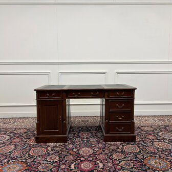 Klassiek-Antiek-Engels-Oud-Vintage-Chesterfield-Bureau-Desk-Groen-Leder